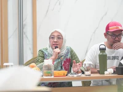 Hindun Anisah, Aggota DPR RI Komisi IV Fraksi PKB